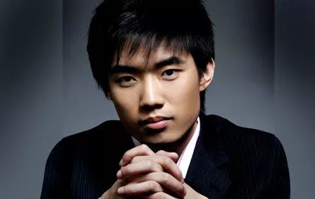 每日大赛 反差，每日大赛 反差大赛 骑乘海报