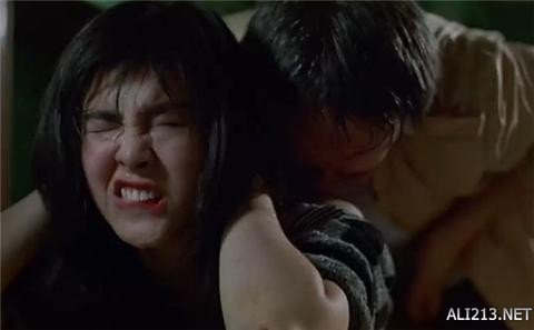 法国啄木鸟最新电影海报