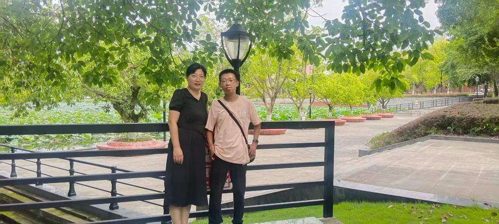 91tv精品福利国产在线观看海报