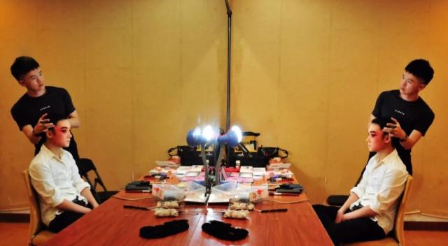 未成年影片海报