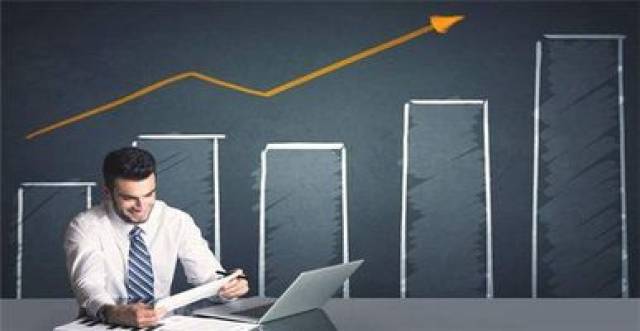 凄地雷系 手指在手机屏幕上缓慢滑动海报