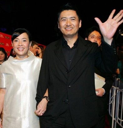 日产精品卡1卡2卡视频 日产“产品亮点”等术语结合海报